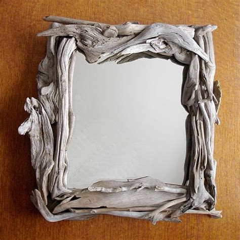 15 Diy Projects Made With Upcycled Driftwood Mirror Frame Diy