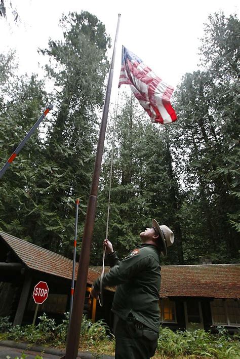 Mount Rainier Killing Suspect Found Dead In Creek