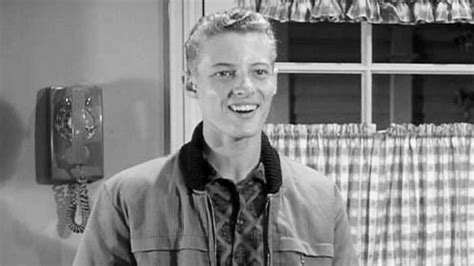 Ken Osmond Eddie Haskell From Leave It To Beaver Dead At 76