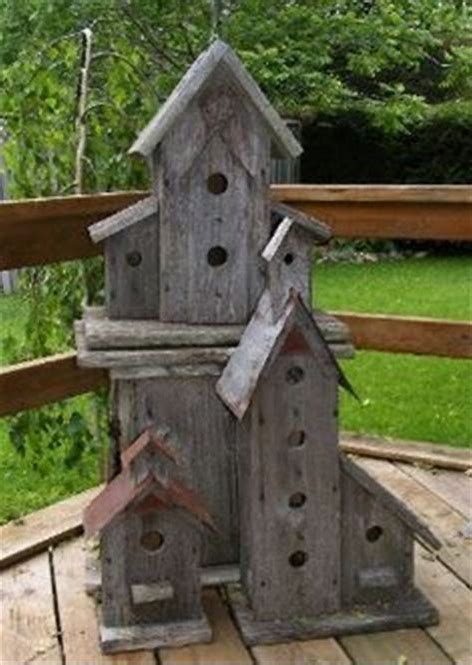 Below are simple, free birdhouse plans that can be used to attract bluebirds, swallows, chickadees, nuthatches, warblers, woodpeckers, wrens, and other birds to your backyard or garden. Image result for free barn birdhouse plans | Bird house plans, Bird houses, Decorative bird houses