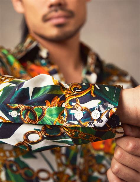 2011, was the first darknet market (dnm) that allowed the buying and selling of illicit narcotics. Men's Curtis Green & Gold Jungle Print Slim Fit Shirt ...