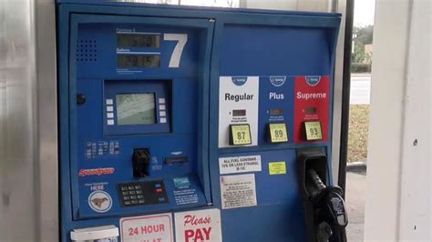 Which gas stations accept credit cards? Georgetown County sheriff warns of gas pump skimmers from the Lowcountry to the Pee Dee | WCIV