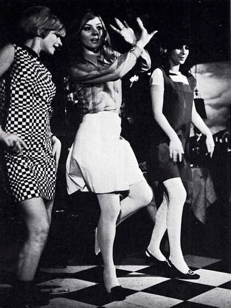 Swinging London Swinging Sixties 1960s Dresses Happy Clothes