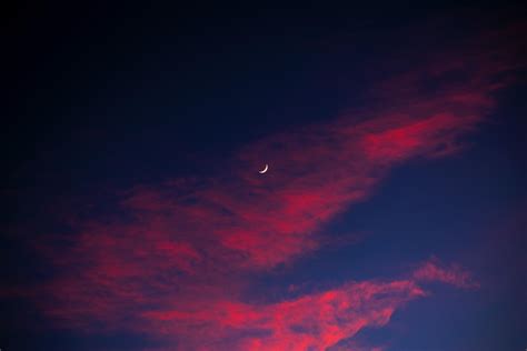 Wallpaper Crescent Moon Sky Clouds Night Hd Widescreen High