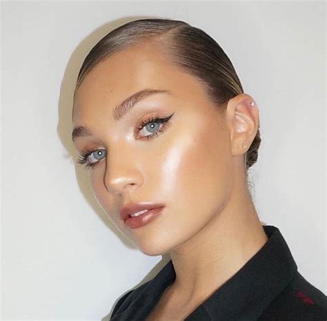 Maddie Ziegler Makeup Maquiagem Beleza Looks