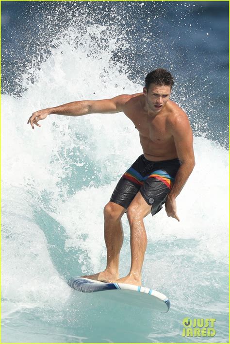 Photo Scott Eastwood Goes Surfing In Hot New Shirtless Beach Photos 24 Photo 3816471 Just