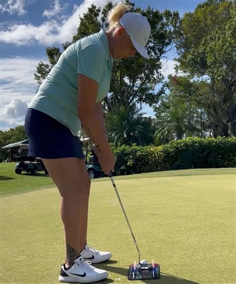 Trans Golfer Hailey Davidson Fights To Join Lpga Today Breeze