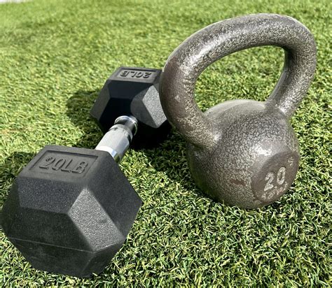 Which Is Better To Use Kettlebells Or Dumbells • Compete Sports