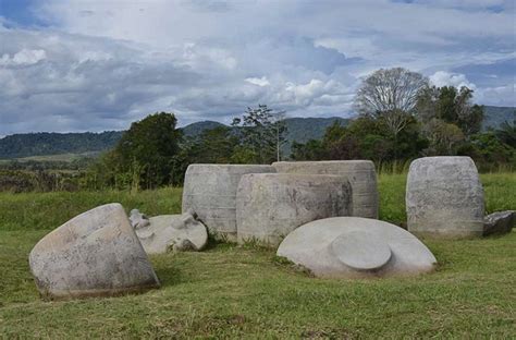 Top Photos Of The Mysterious Bada Valley Megaliths Central Sulawesi Ancient Peruvian Forest
