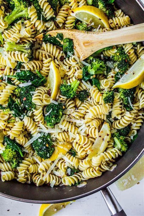 20 Minute Lemon Broccoli Pasta Skillet From The Food Charlatan This