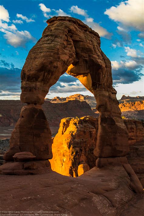 Delicate Arch At Sunrise Arches National Park Utah Usa The Carey