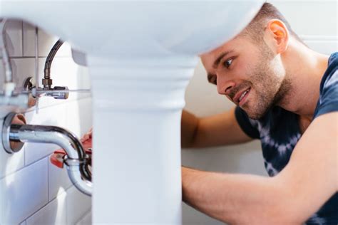 Things You Need To Know To Become A Plumber Pmcaonline