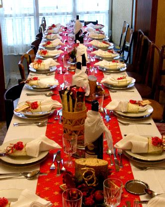 Ecco a voi piccoli e simpatici suggerimenti per rendere la vostra tavola in tema con il natale. Segnaposto natalizi, per le feste personalizza la tavola ...