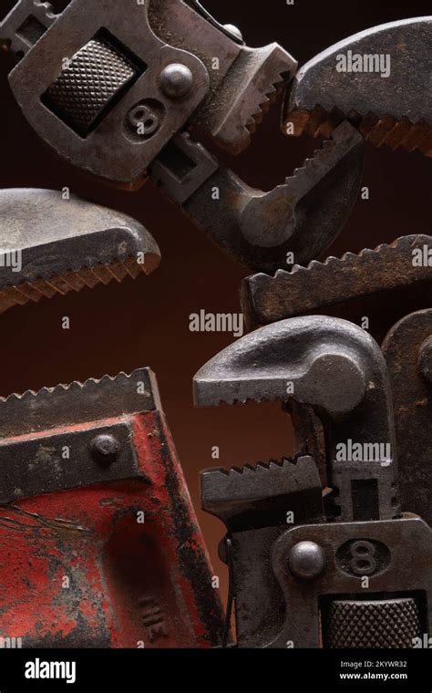 Various Sizes Of Pipe Wrenches Stock Photo Alamy
