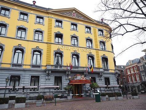 Kunstliefhebbers komen naar den haag voor het 's avonds hoeft u niet in uw vakantiehuis of appartement in den haag te blijven zitten. Hotel Des Indes Den Haag // review // Your Little Black Book