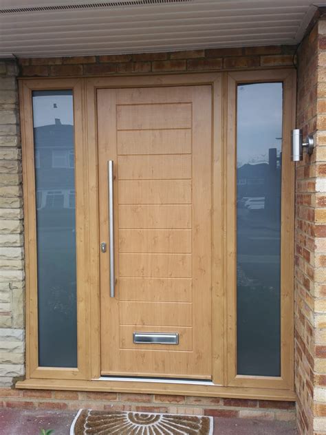 Browse modern doors, classic cottage style and wooden oak front doors. Composite door and sidelights | Composite door, Composite ...
