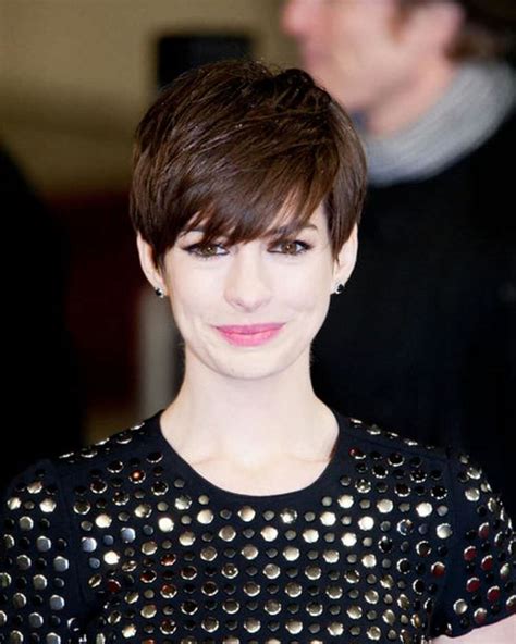 Celebrities With Pixie Cuts