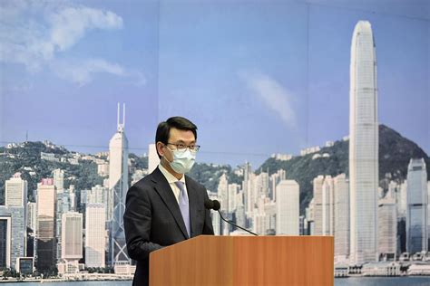 Hong kong (ap) — singapore and hong kong have postponed a planned air travel bubble meant to boost tourism for both cities, amid a spike in the travel bubble arrangement would originally have allowed visitors between both cities to travel without having to serve a quarantine as long as they. Singapore-Hong Kong Air Travel Bubble to be launched on ...