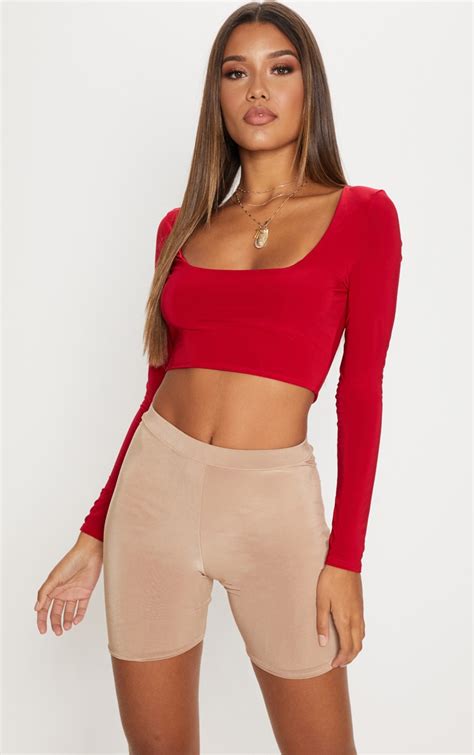 Red Second Skin Square Neck Long Sleeve Crop Top Prettylittlething