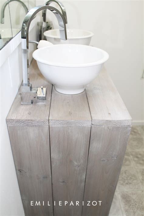 Alday meuble salle de bain. MEUBLE-SALLE-DE-BAIN-BOIS-DE-COFFRAGE | Petite salle de ...