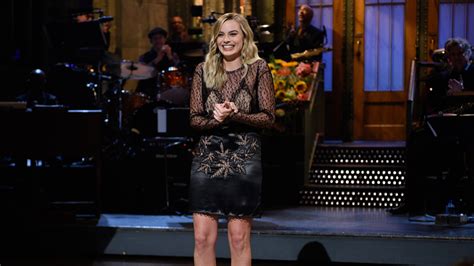 Watch Saturday Night Live Highlight Margot Robbie Monologue Nbc Com