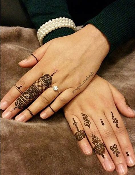 18 Small Henna Tattoos That Look Really Cute Styleoholic
