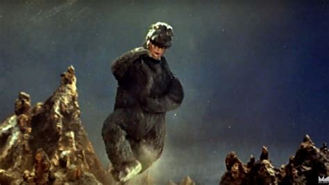 The evolution of godzilla (animated). 'Kaiju Christmas': Godzilla and Co. Return to Stomp All ...