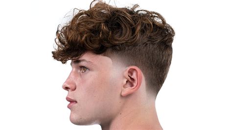 Super Clean Curly Taper Fade Haircut Tutorial Youtube