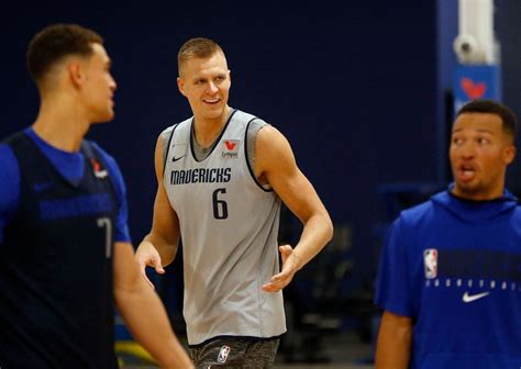 Mavericks Open Practice Will Give Fans First Glimpse Of This Seasons Team Kristaps Porzingis