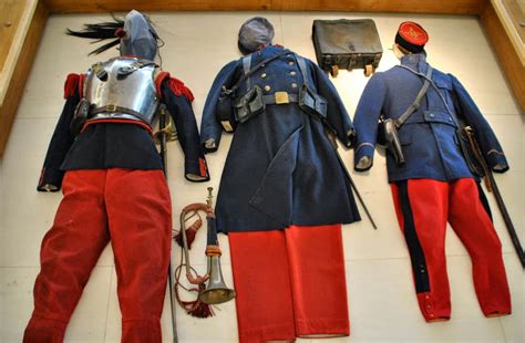 Un breve riassunto sulla prima guerra mondiale. Storia della tecnologia - La caduta dei giganti: Uniforme ...