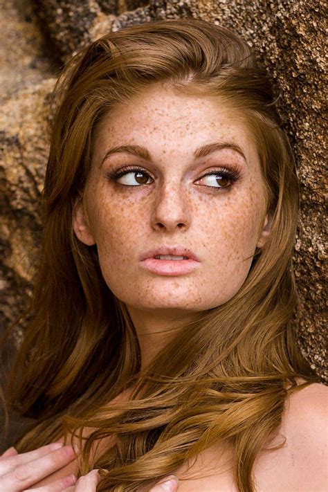 Faye Reagan No Makeup