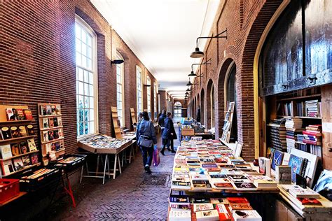 35 Of The Coziest Bookstores From Around The World Turnipseed Travel