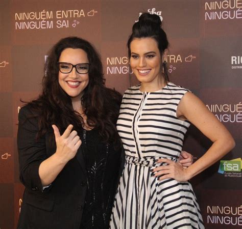 Foto Ana Carolina acompanha a namorada Leticia Lima em pré estreia de filme no Rio de Janeiro