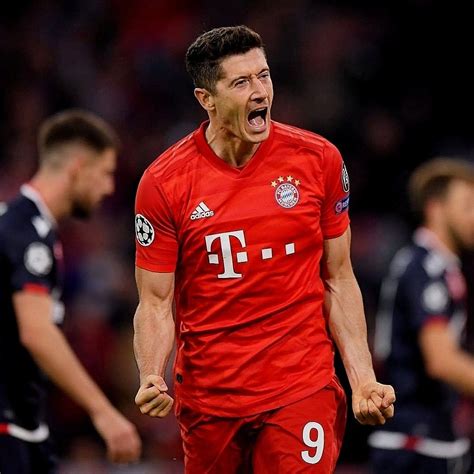 Pin By Nate On Bayern Munich ️ ️ Robert Lewandowski Lewandowski Fc