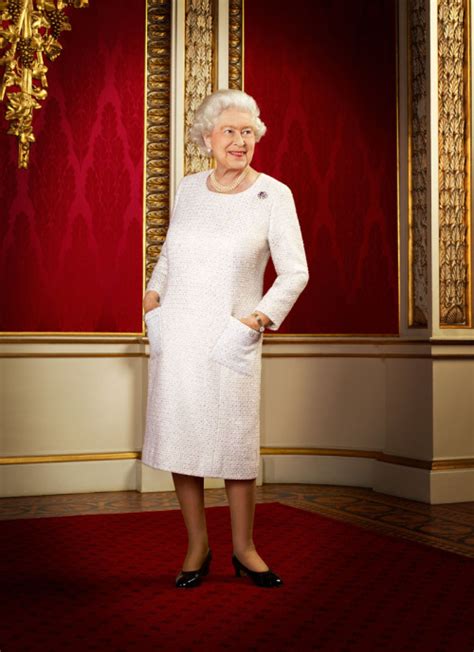 Get the latest updates on the life and work of her majesty the. Queen Elizabeth II height, weight, age.