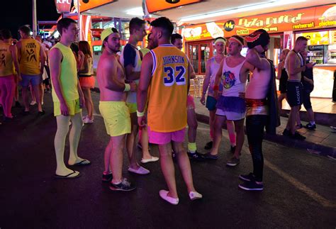 Magaluf Drinking Crackdown Tourists Continue To Indulge In Alcohol