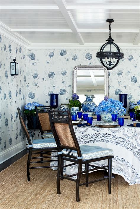 9 Gorgeous Dining Room Wallpaper Ideas