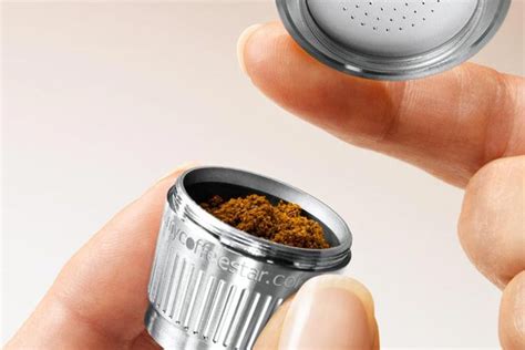 On appelle machine à dosette/capsule toutes les machines qui aident à anticiper une mixture chaude à partir d'une dosette. Comparatif de la meilleure cafetière à dosette / capsule ...