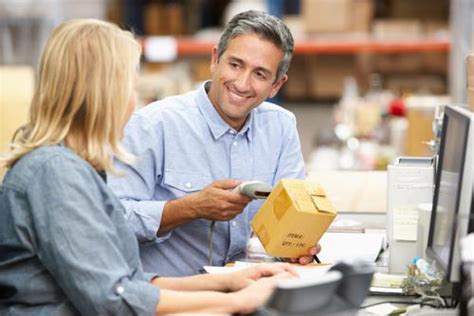 Better Customer Experiences Through Order Management