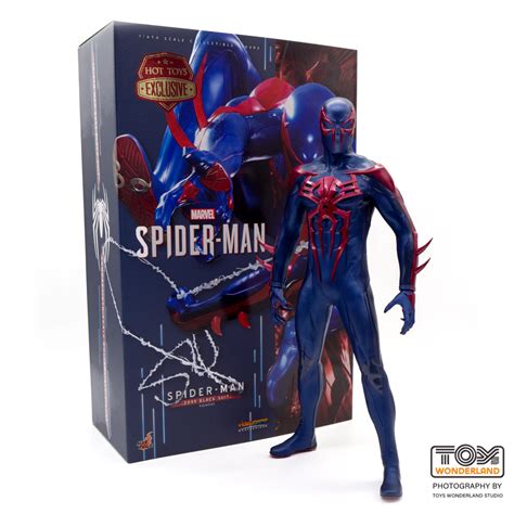 Hot Toys Marvels Spider Man Spider Man Spider Man 2099 Black Suit