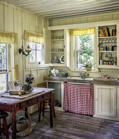 Cross Creek Country Kitchen By Lynn Palmer Chic Kitchen Old Country