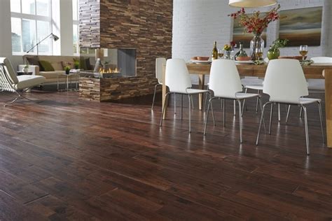 Wide Plank Flooring Ideas Benefits Advantages And Drawbacks