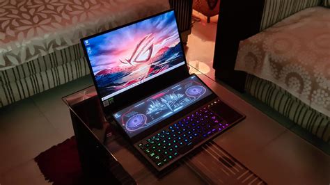 Asus Rog Zephyrus Duo Review Een Gaming Laptop Met Twee Schermen Hot