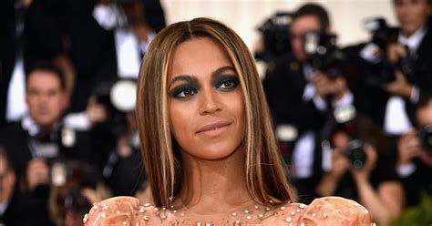 Beyonce Speaks Out Against North Carolinas Anti Lgbt Law And Gives Fans