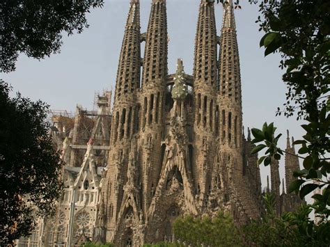 World Beautifull Places: Barcelona Spain 2nd Largest City Nice View In Pictures & Images 2013
