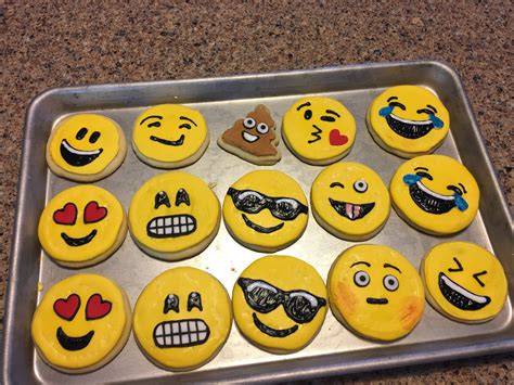 Emoji Sugar Cookies 😁 Sweet Cakes Sugar Cookies Sugar Cookie