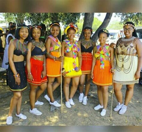 clipkulture zulu maidens in umemulo traditional attire