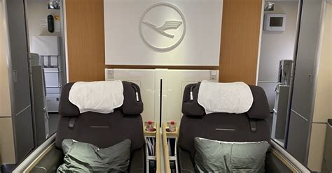Lufthansa First Class Review On The 747 8 Los Angeles Frankfurt