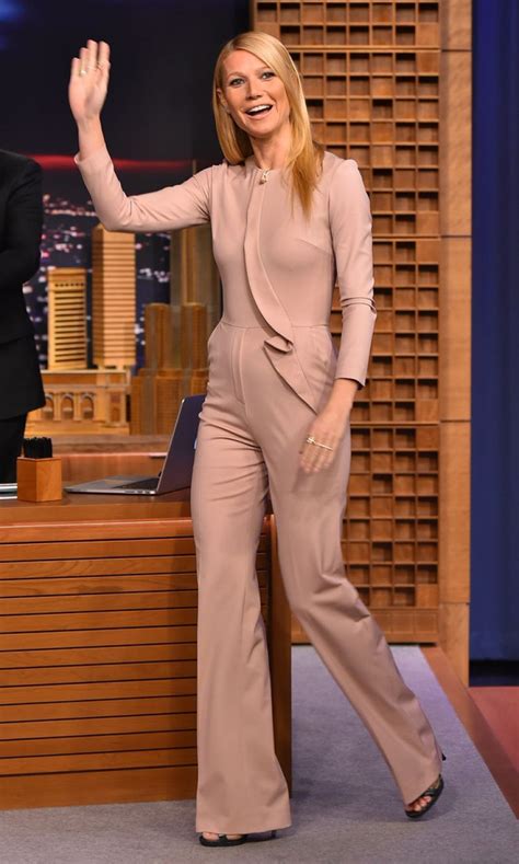 Gwyneth Paltrow In Pantsuit On The Tonight Show With Jimmy Fallon In