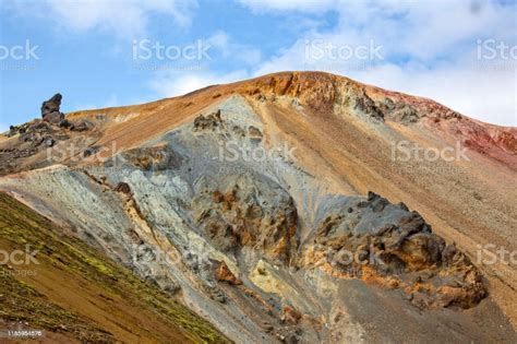Schöne Und Farbenfrohe Berglandschaft In Landmannalaugar Island Reisen